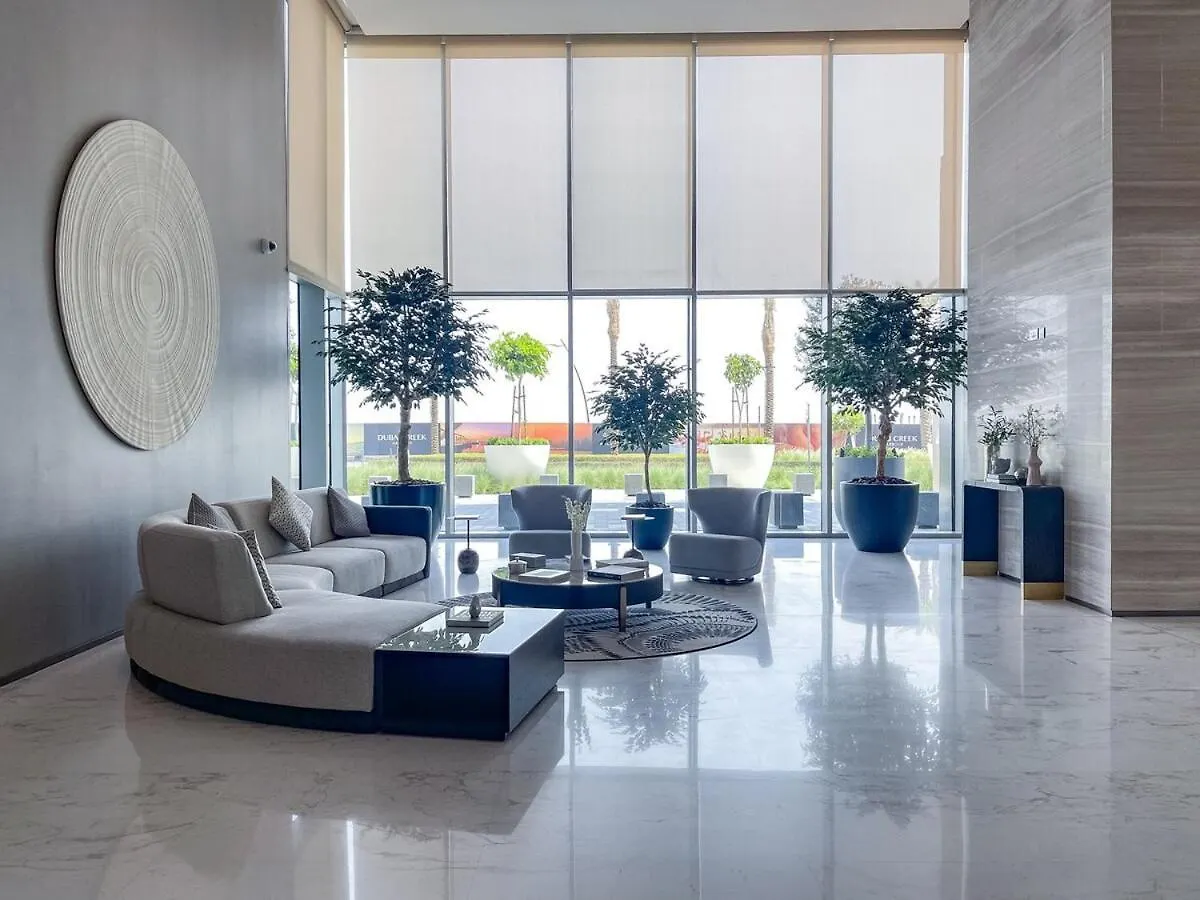 Stylish 2-Bed Oasis With Pool In Peaceful Creek Harbour Apartment Dubai