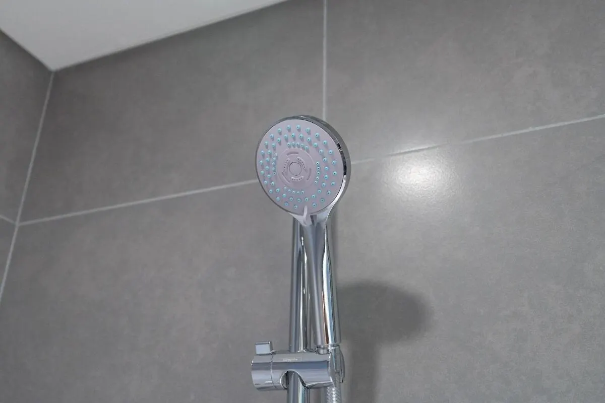 דירות דובאי Stylish 2-Bed Oasis With Pool In Peaceful Creek Harbour